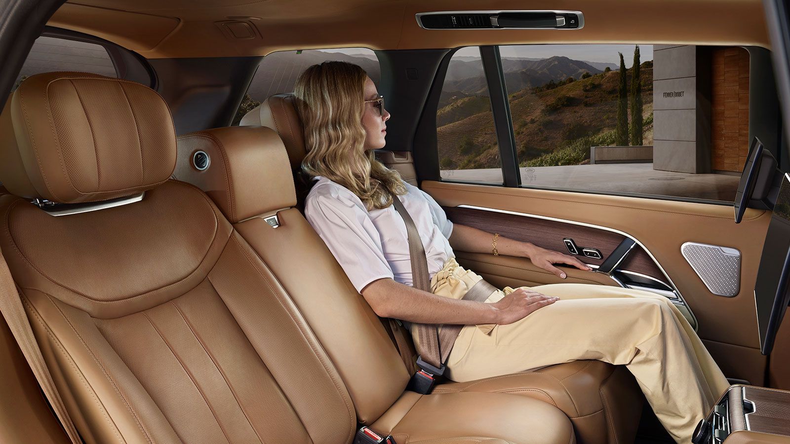 ПОДЛОКОТНИКИ С ПОДОГРЕВОМ